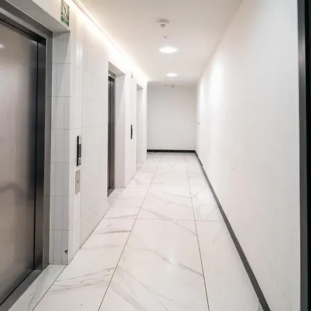 Апартаменты Cichy W Centrum Miasta - Balkon & Klimatyzacja - Riverside Vista By Uniquerent *