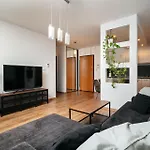 Διαμέρισμα Cichy W Centrum Miasta - Balkon & Klimatyzacja - Riverside Vista By Uniquerent