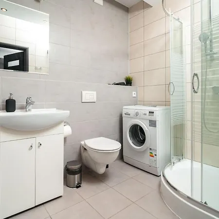 Cichy W Centrum Miasta - Balkon & Klimatyzacja - Riverside Vista By Uniquerent
