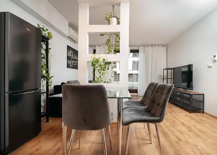 Cichy Nad Rzeka Riverside Vista By Uniquerent דירה *